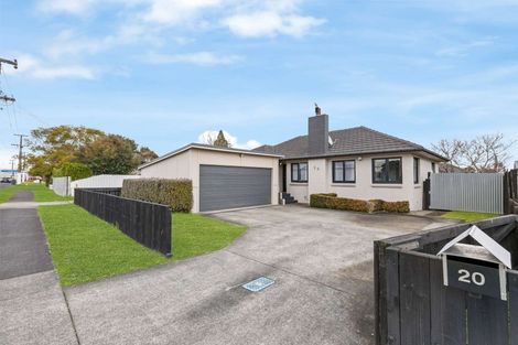 Photo of property in 20 Grove Road, Papakura, 2110