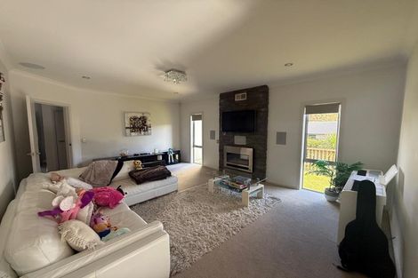 Photo of property in 118 Navigation Drive, Whitby, Porirua, 5024