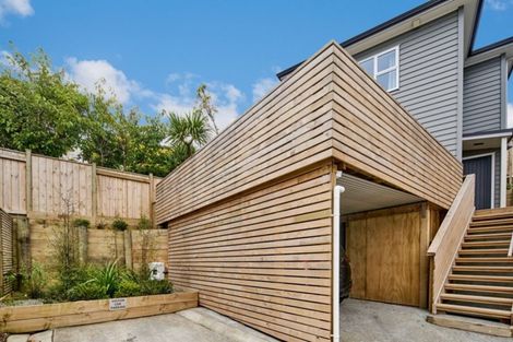 Photo of property in 20u7 Glanmire Road, Newlands, Wellington, 6037