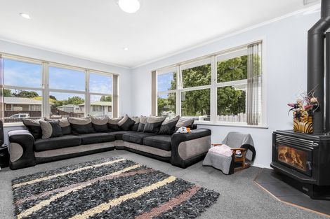 Photo of property in 33 Dagenham Street, Manurewa, Auckland, 2102