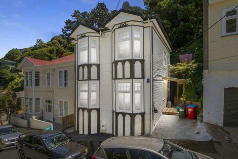 Photo of property in 17 Adams Terrace, Aro Valley, Wellington, 6021