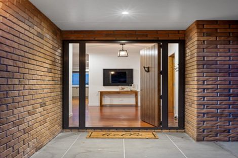Photo of property in 15 Joblin Road, Wainui, Silverdale, 0994