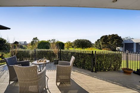 Photo of property in 97 Manutahi Road, Tarurutangi, New Plymouth, 4372