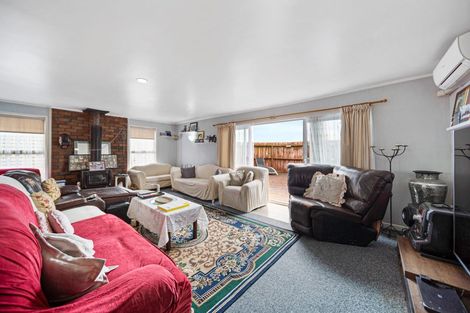 Photo of property in 40 Mckinstry Avenue, Mangere East, Auckland, 2024