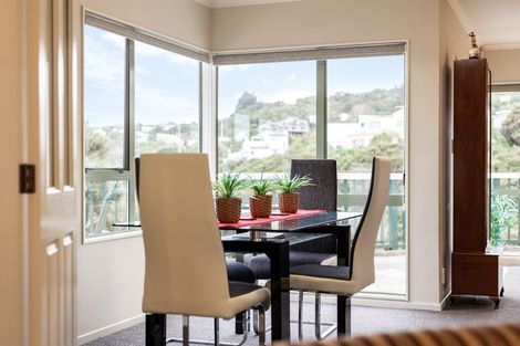 Photo of property in 10 Glengavel Grove, Papakowhai, Porirua, 5024
