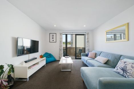 Photo of property in 24u4 Princess Terrace, Newtown, Wellington, 6021