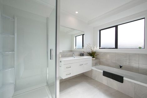 Photo of property in 25 Sycamore Drive, Te Kamo, 0112