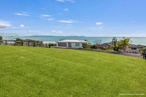 Photo of property in 12 Christine Drive, Coopers Beach, 0420