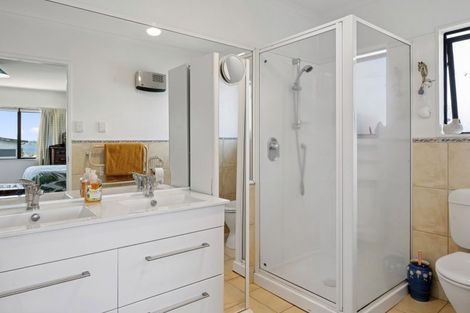 Photo of property in 1/21 Richmond Avenue, Northcote Point, Auckland, 0627