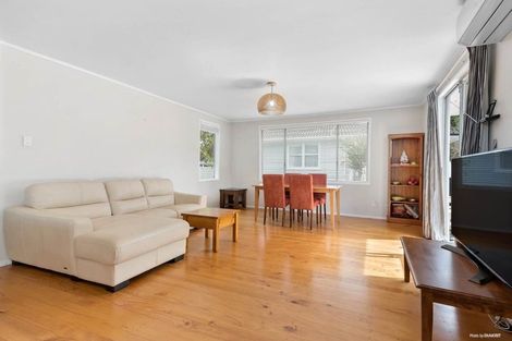 Photo of property in 46 Lynden Avenue, Hillcrest, Auckland, 0627