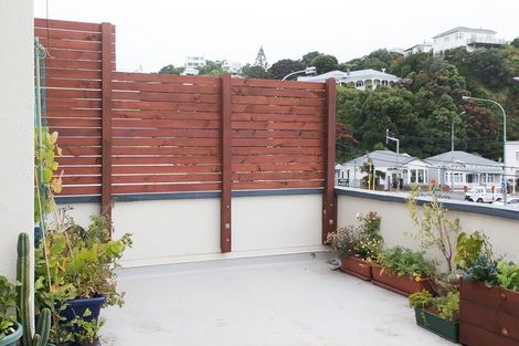 Photo of property in San Antonio Flats, 12f5 Kilbirnie Crescent, Kilbirnie, Wellington, 6022