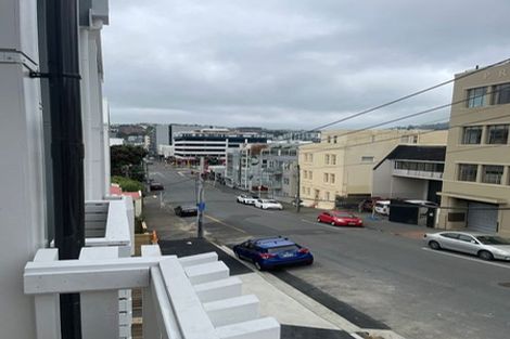 Photo of property in 30u5 Pirie Street, Mount Victoria, Wellington, 6011