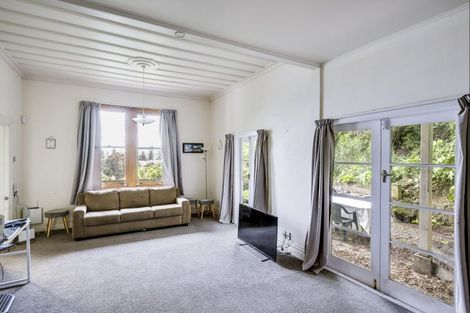 Photo of property in 2 Kowhai Road, Bluff Hill, Napier, 4110