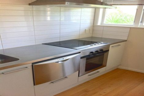 Photo of property in 502a Te Atatu Road, Te Atatu Peninsula, Auckland, 0610