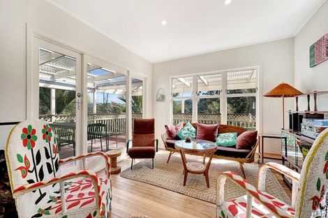 Photo of property in 665 South Titirangi Road, Titirangi, Auckland, 0604