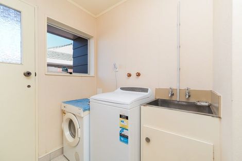 Photo of property in 54 Pencarrow Street, Highbury, Palmerston North, 4412