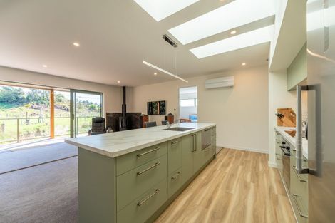 Photo of property in 14 Chelmsford Street, Hampden, 9410