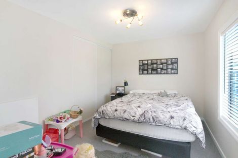 Photo of property in 17 Cameron Crescent, Rolleston, 7614