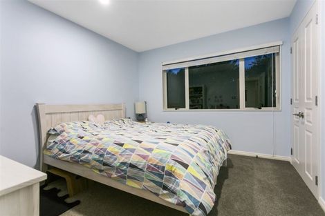 Photo of property in 64 English Oak Drive, Schnapper Rock, Auckland, 0632