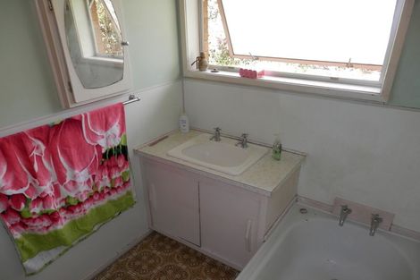 Photo of property in 122 Riverview Road, Huntly, 3700