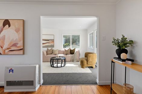 Photo of property in 44 Buckingham Street, Melrose, Wellington, 6023