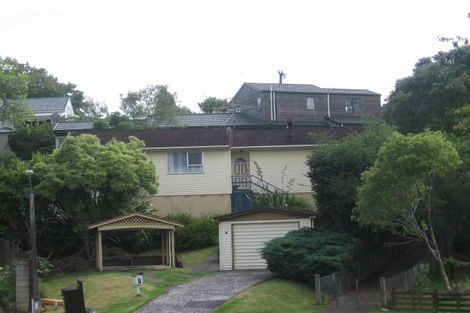 Photo of property in 35 Lemnos Place, Titirangi, Auckland, 0604