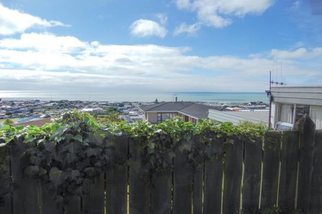 Photo of property in 2 Warren Street, Oamaru, 9400