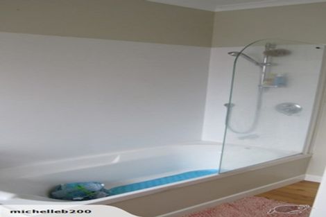 Photo of property in 4 Cotter Place, Hamilton East, Hamilton, 3216