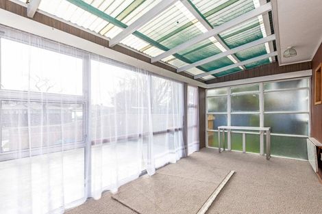 Photo of property in 50 Pahiatua Street, Hokowhitu, Palmerston North, 4410