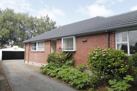 Photo of property in 41 Guildford Street, Burnside, Christchurch, 8053