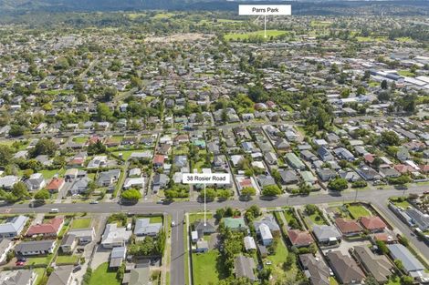 Photo of property in 38 Rosier Road, Glen Eden, Auckland, 0602