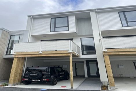 Photo of property in 15 Kamahi Place, Paraparaumu, 5032