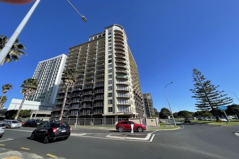 Photo of property in 3d/18 Ronwood Avenue, Manukau, Auckland, 2104