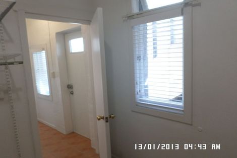 Photo of property in 469 Lake Road, Takapuna, Auckland, 0622