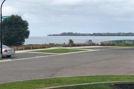 Photo of property in 2 Trevally Place, Snells Beach, 0920