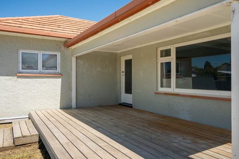 Photo of property in 12 Vera Street, Marton, 4710