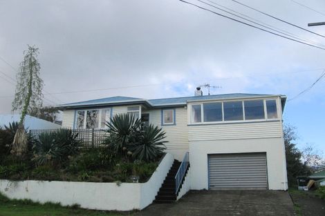 Photo of property in 12 Gray Avenue, Paraparaumu Beach, Paraparaumu, 5032