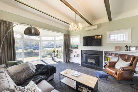 Photo of property in 34 Saint Johns Avenue, Palmerston North, 4414