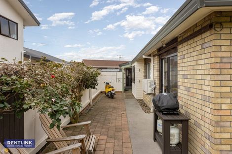 Photo of property in 42 Russley Drive, Mount Maunganui, 3116
