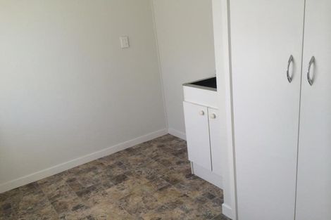 Photo of property in 6 Kia Ora Road, Beach Haven, Auckland, 0626