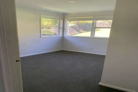 Photo of property in 27 Infidel Place, Torbay, Auckland, 0630