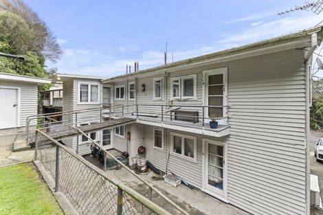 Photo of property in 55 Carrington Street, Lower Vogeltown, New Plymouth, 4310