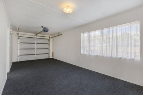 Photo of property in 1/6 Keeney Court, Papakura, 2110
