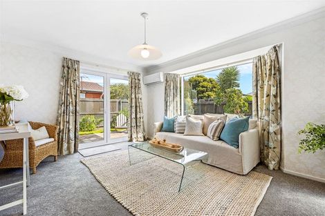 Photo of property in 355 Bower Avenue, North New Brighton, Christchurch, 8083