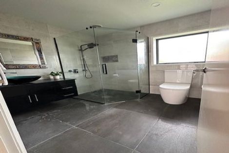 Photo of property in 3/66 Kawaha Point Road, Kawaha Point, Rotorua, 3010