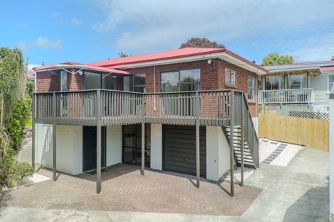 Photo of property in 7b Lowtherhurst Road, Massey, Auckland, 0614