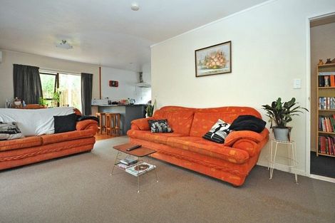 Photo of property in 8 Springtime Crescent, Stanmore Bay, Whangaparaoa, 0932