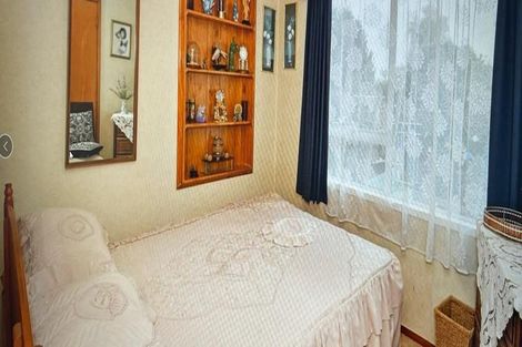 Photo of property in 13 Lipton Grove, Opaheke, Papakura, 2113
