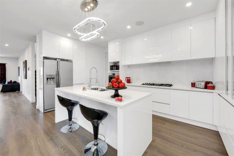 Photo of property in 39 Hikuawa Road, Flat Bush, Auckland, 2019
