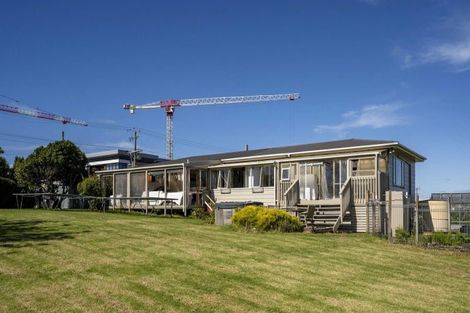 Photo of property in 2 Scott Road, Hobsonville, Auckland, 0616